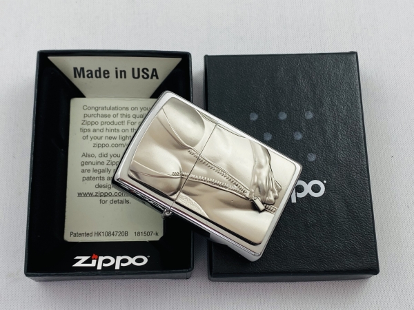 ZIPPO Zipper Girl Emblem Feuerzeug - 2004667
